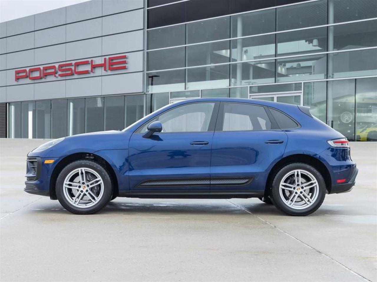 2023 Porsche Macan AWD Premium Pkg Plus Adaptive Cruise Control Surro Photo