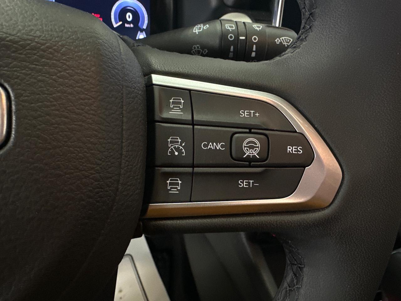 2024 Jeep Compass Limited 4dr 4x4 Photo