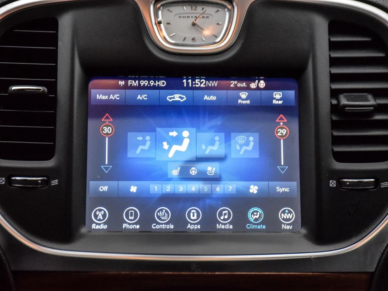 2017 Chrysler 300 C Platinum 4dr All-Wheel Drive Sedan Photo