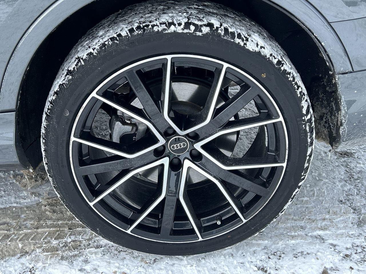 2025 Audi Q7 Progressiv 55   5.49% up to 48m Photo