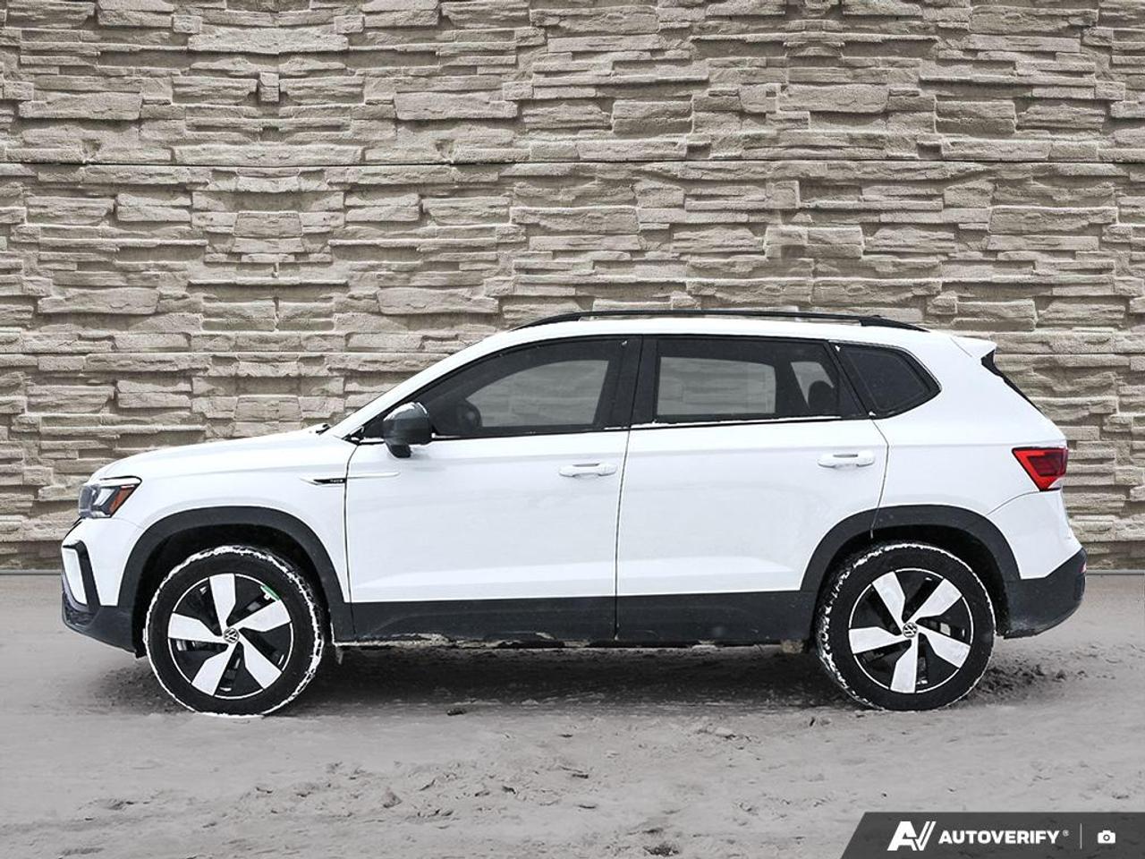 2024 Volkswagen Taos Trendline 4dr All-Wheel Drive 4MOTION Photo2