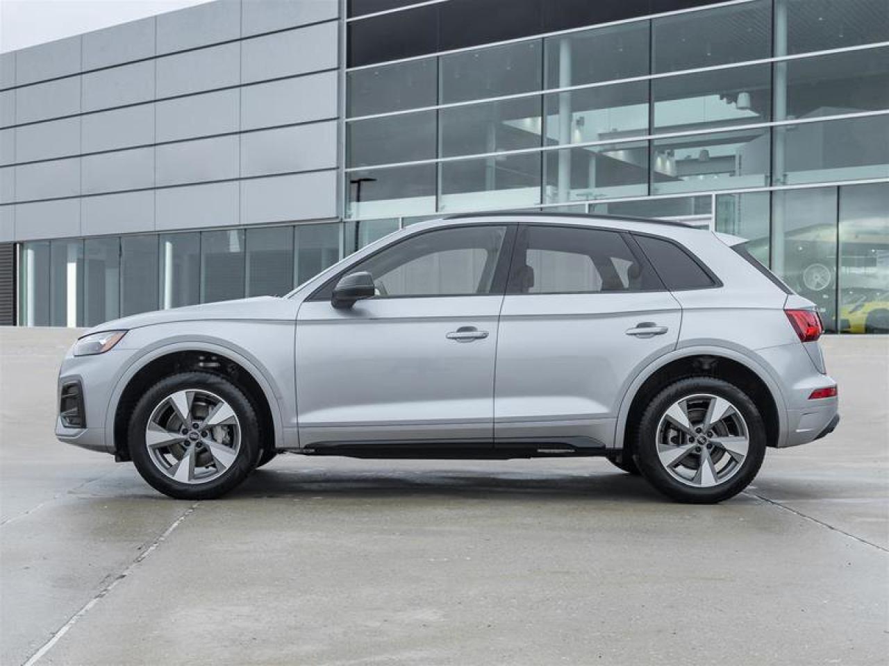 2024 Audi Q5 Komfort 45 TFSI Quattro Komfort Vorpsrung Pkg Photo