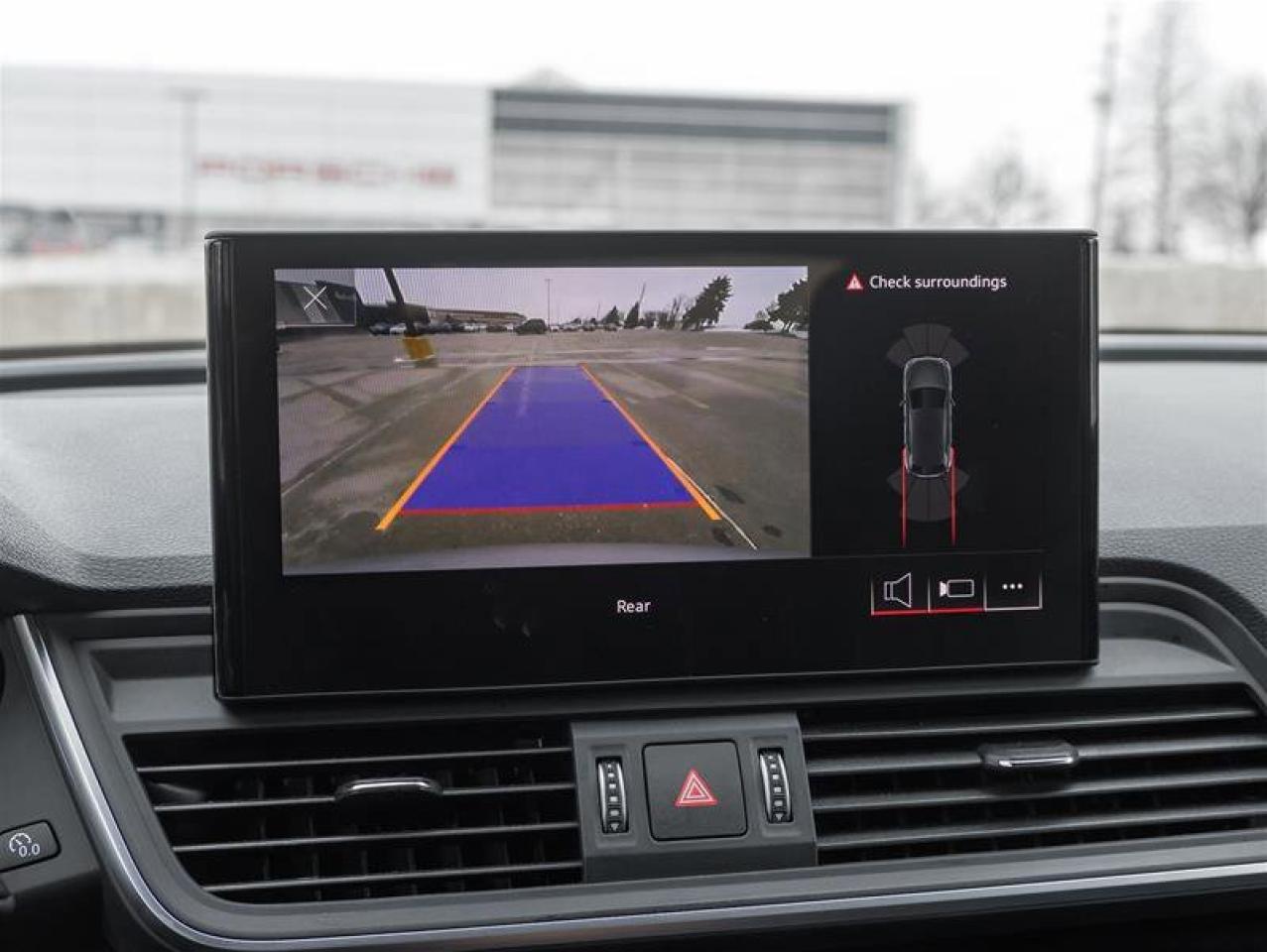 2024 Audi Q5 Komfort 45 TFSI Quattro Komfort Vorpsrung Pkg Photo