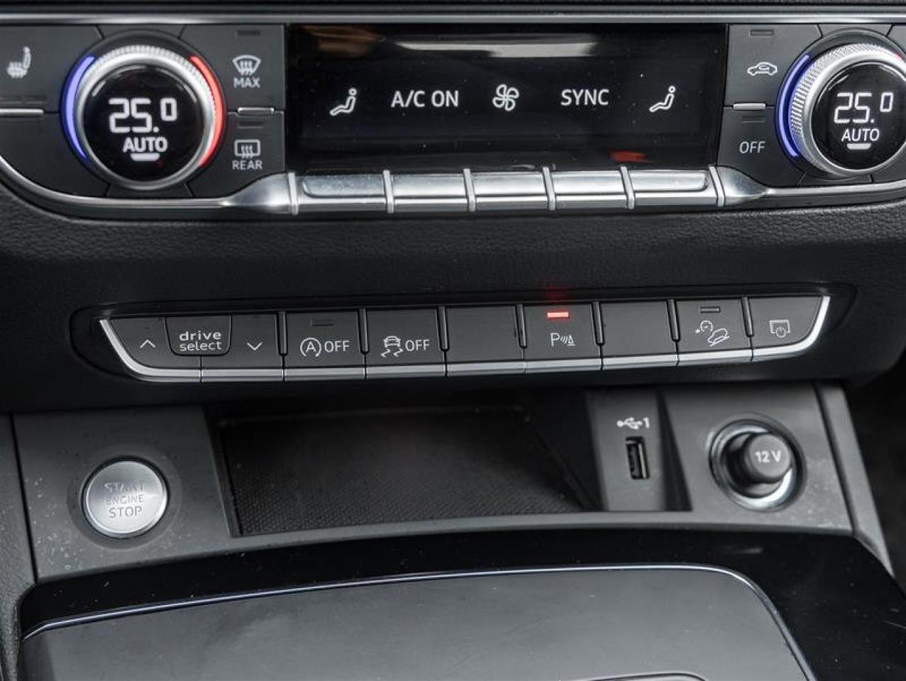 2024 Audi Q5 Komfort 45 TFSI Quattro Komfort Vorpsrung Pkg Photo