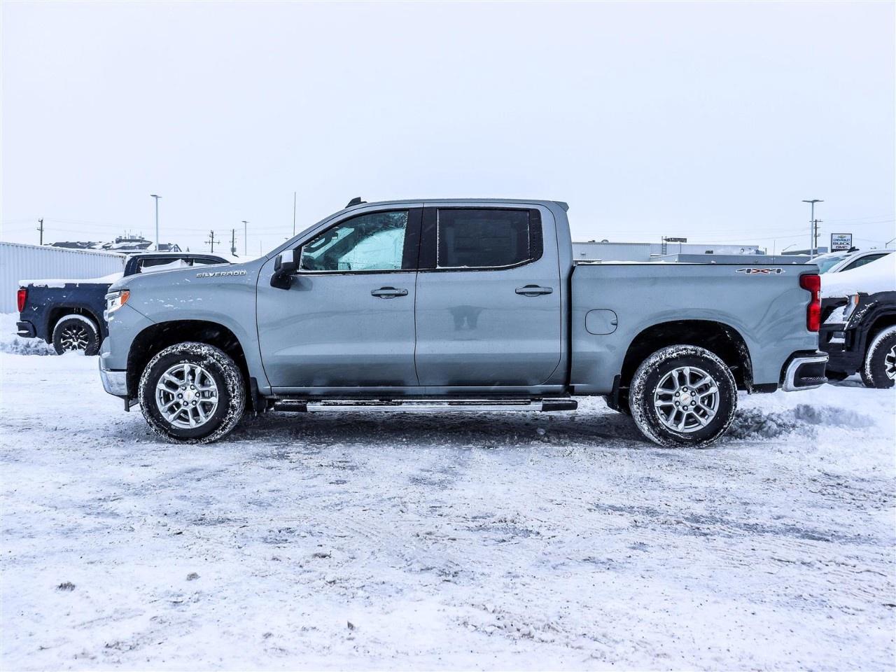 2026 Chevrolet Silverado 1500 Crew Cab Short Box 4-Wheel Drive LT Photo2
