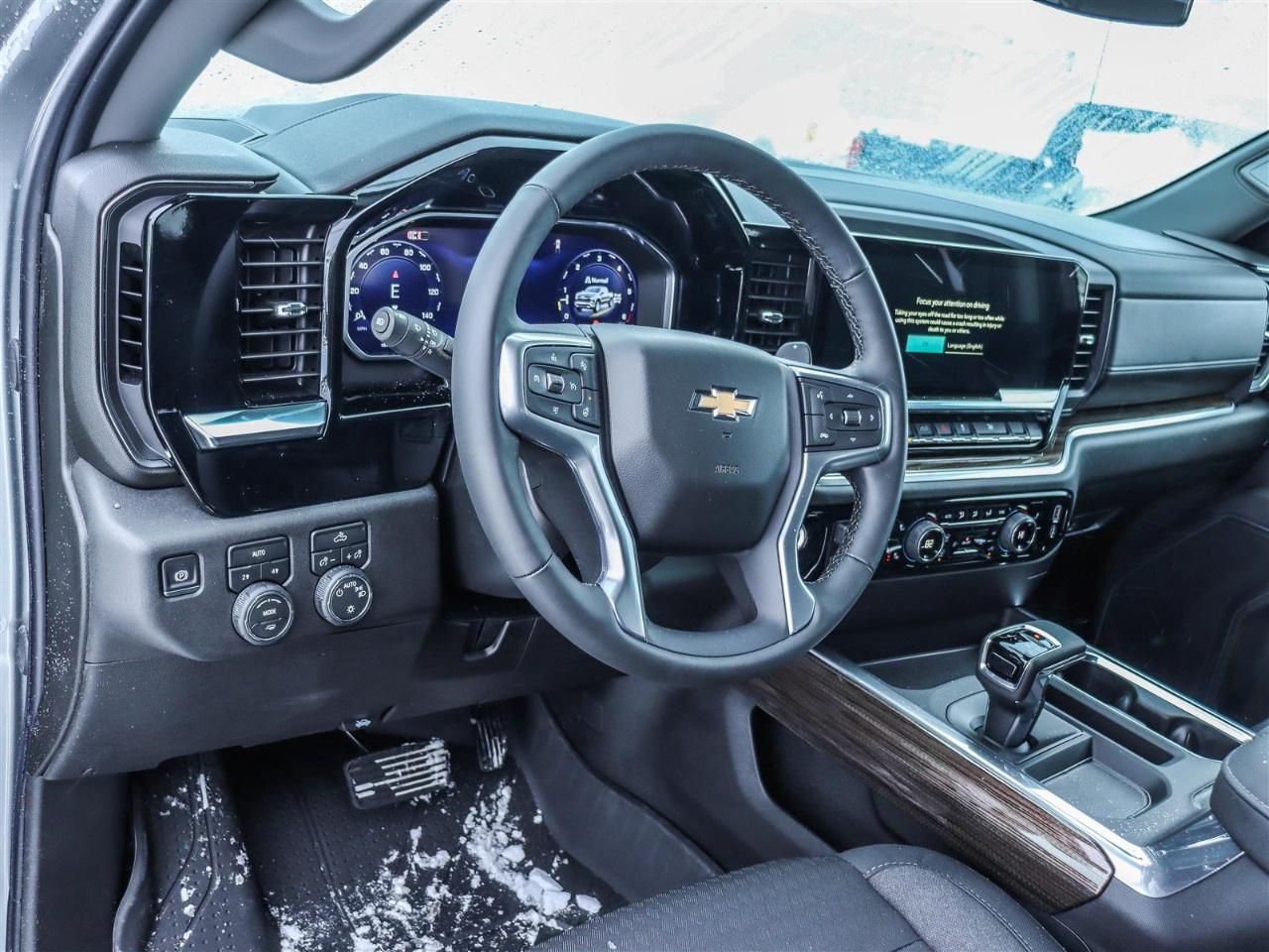 2026 Chevrolet Silverado 1500 Crew Cab Short Box 4-Wheel Drive LT Photo