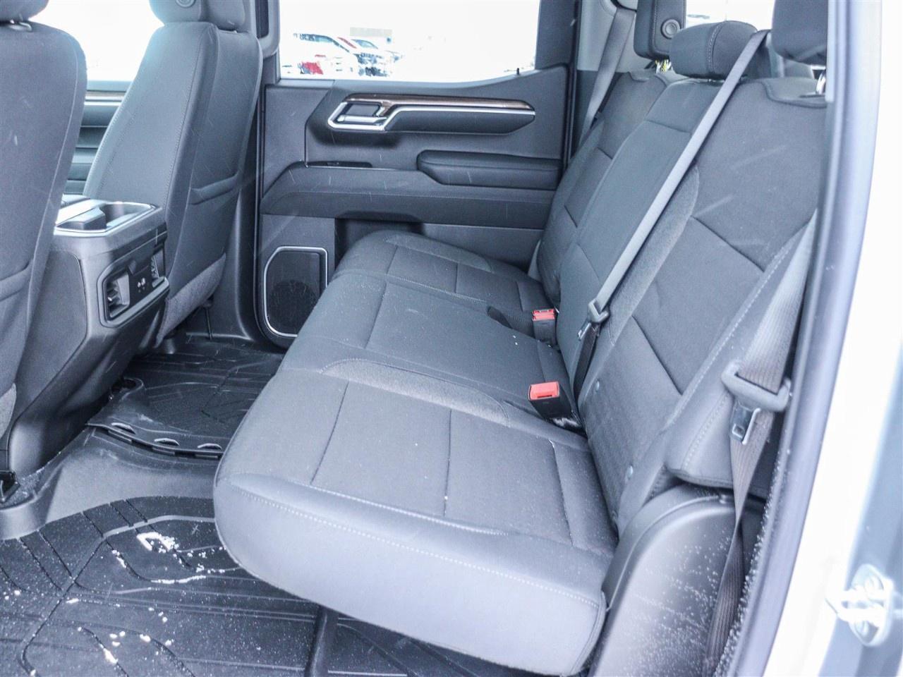 2026 Chevrolet Silverado 1500 Crew Cab Short Box 4-Wheel Drive LT Photo