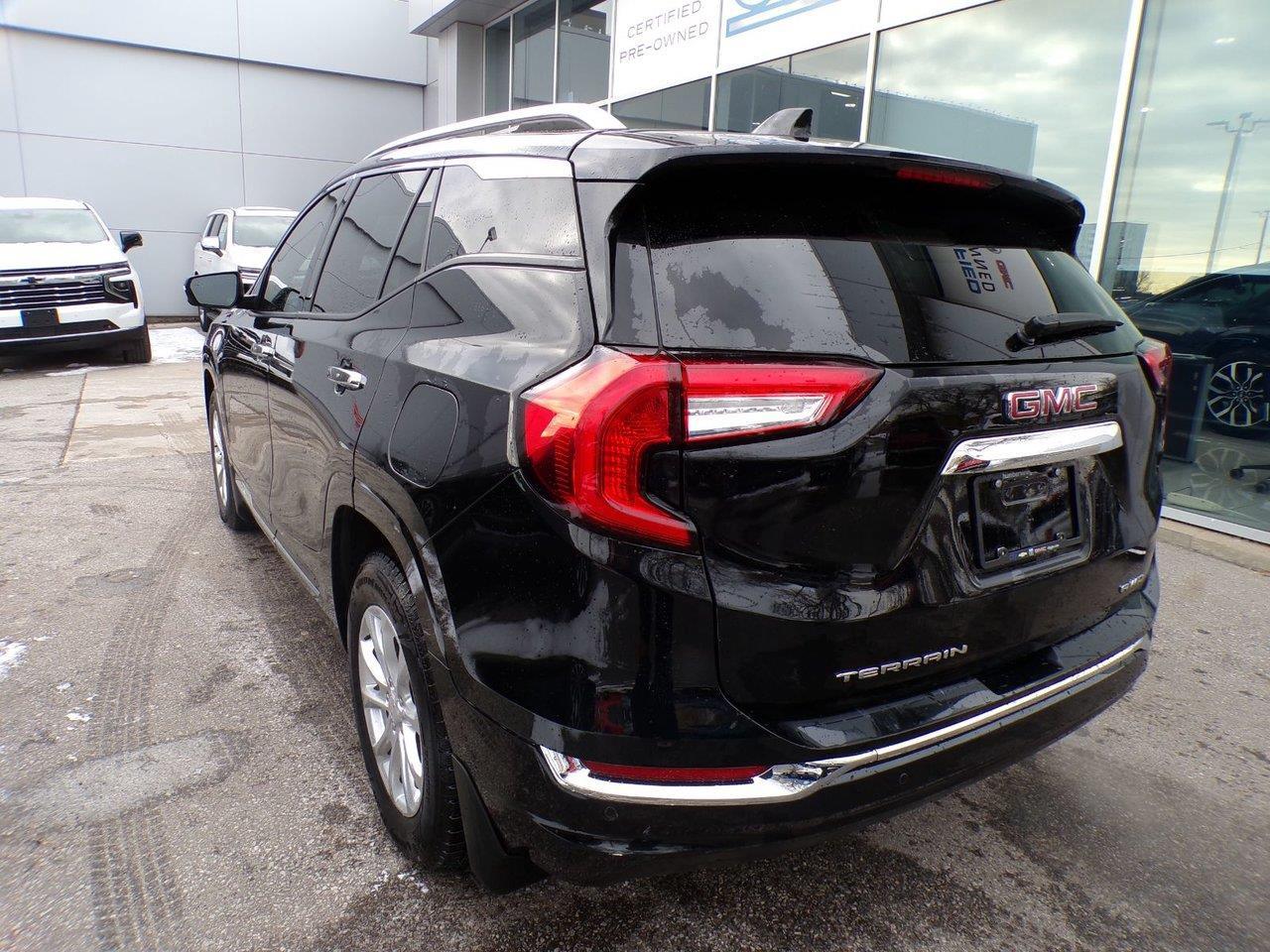 2022 GMC Terrain Denali All-Wheel Drive Photo