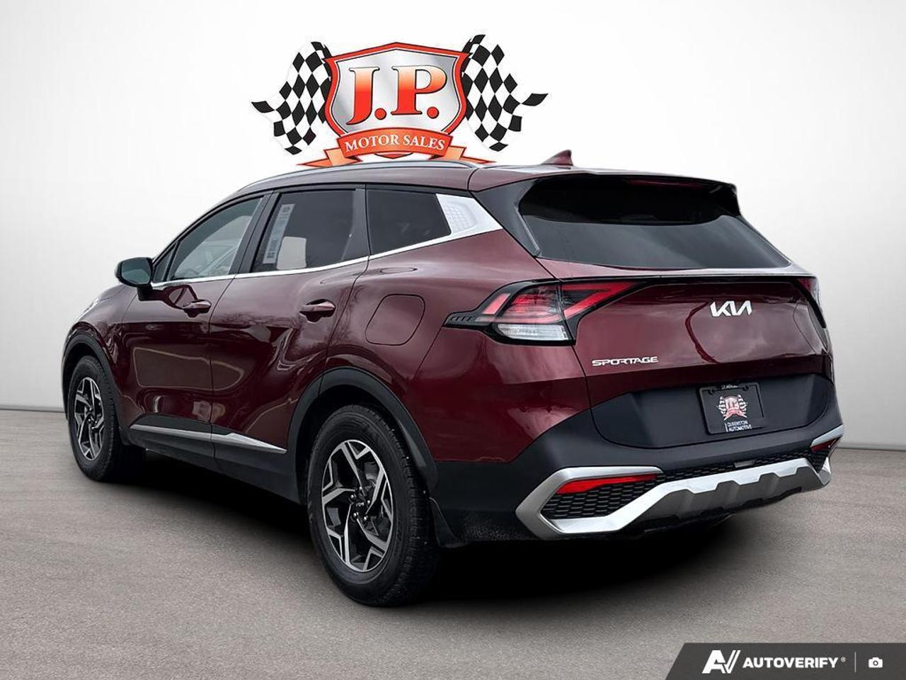 2023 Kia Sportage LX BACKUP CAM   BLUETOOTH   HTD SEATS   KEYLESS EN Photo
