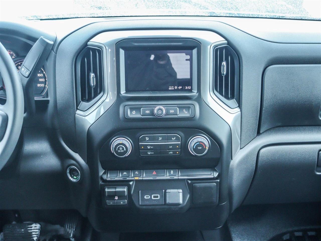 2026 Chevrolet Silverado 1500 Crew Cab Standard Box 4-Wheel Drive Work Truck Photo