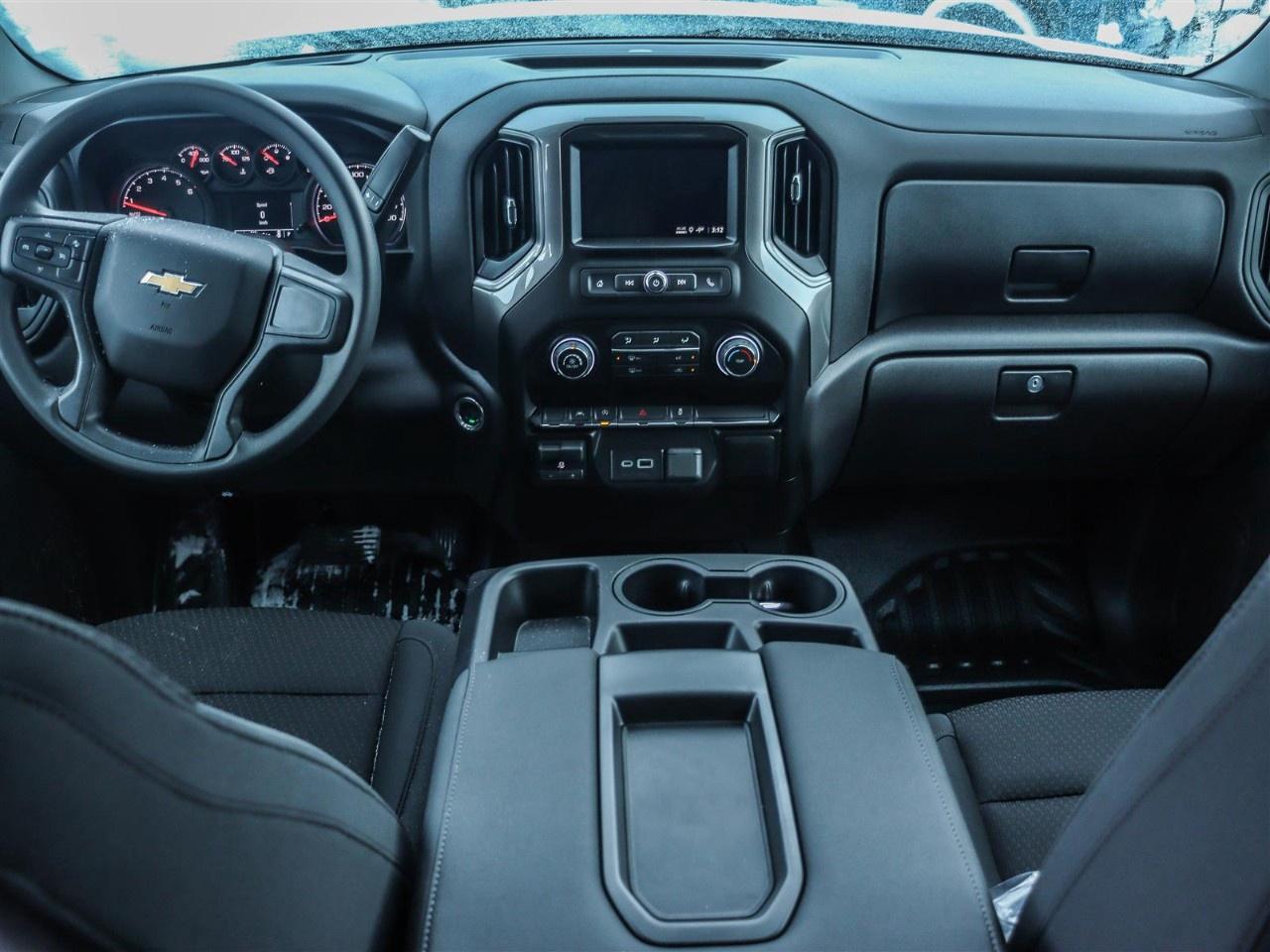 2026 Chevrolet Silverado 1500 Crew Cab Standard Box 4-Wheel Drive Work Truck Photo