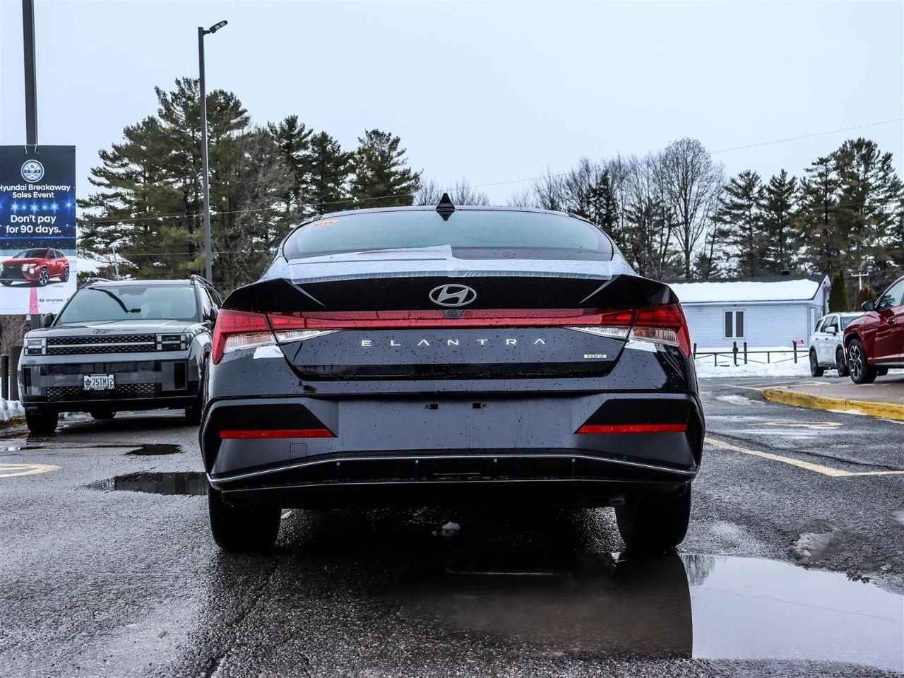 2026 Hyundai Elantra HEV Luxury w/Two-Tone Interior 4dr Sedan Photo