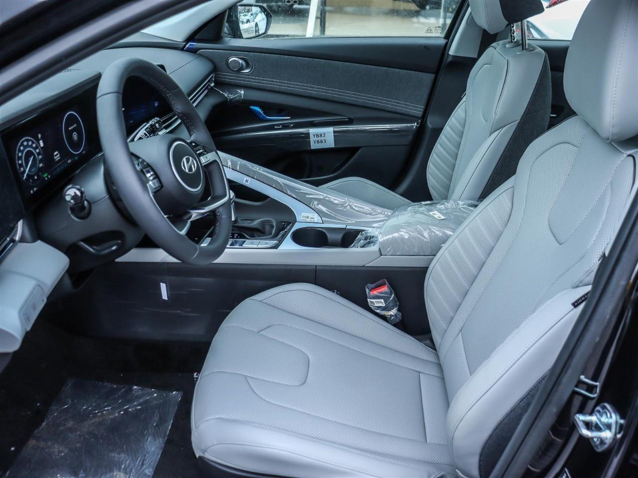 2026 Hyundai Elantra HEV Luxury w/Two-Tone Interior 4dr Sedan Photo