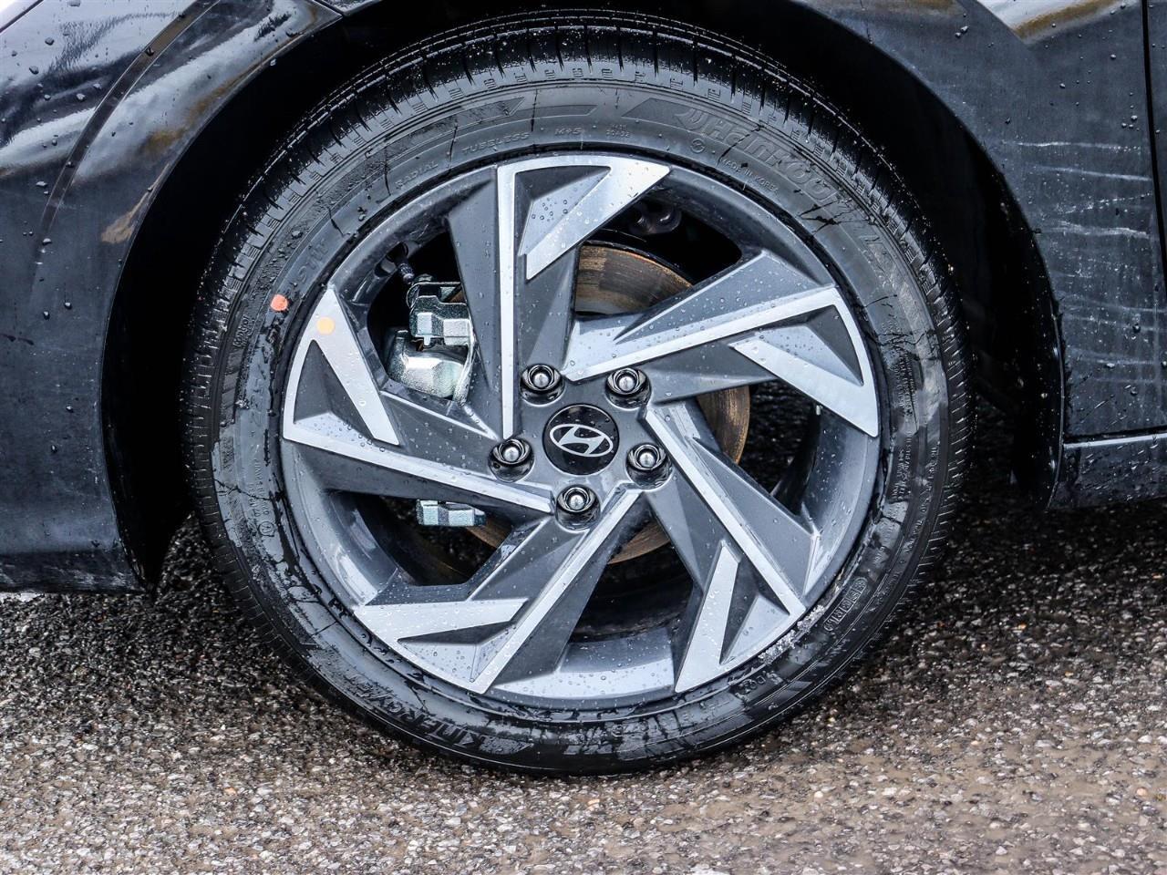 2026 Hyundai Elantra HEV Luxury w/Two-Tone Interior 4dr Sedan Photo