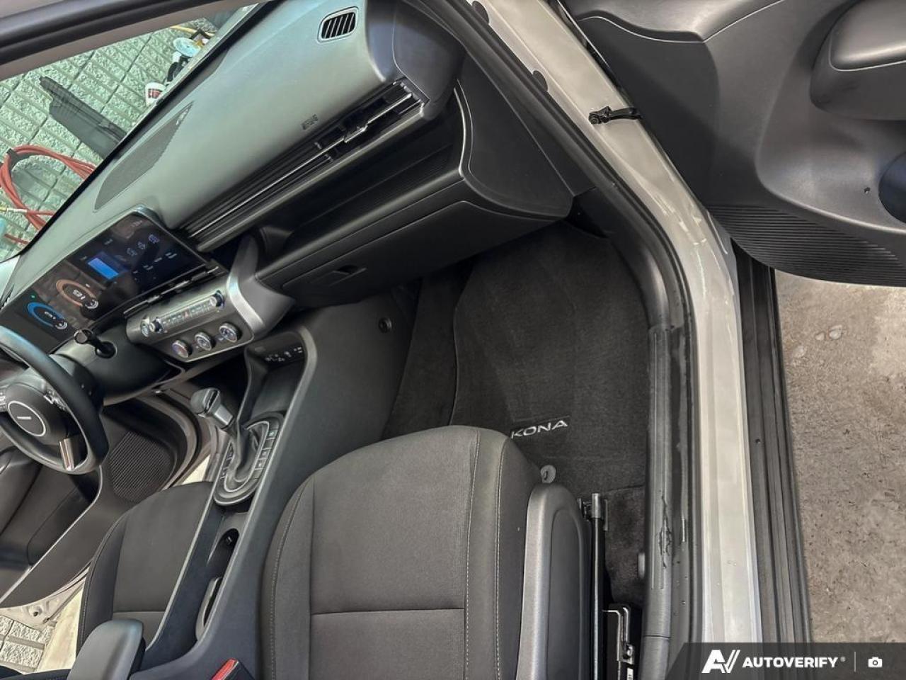 2024 Hyundai KONA 2.0L Essential 4dr All-Wheel Drive Photo