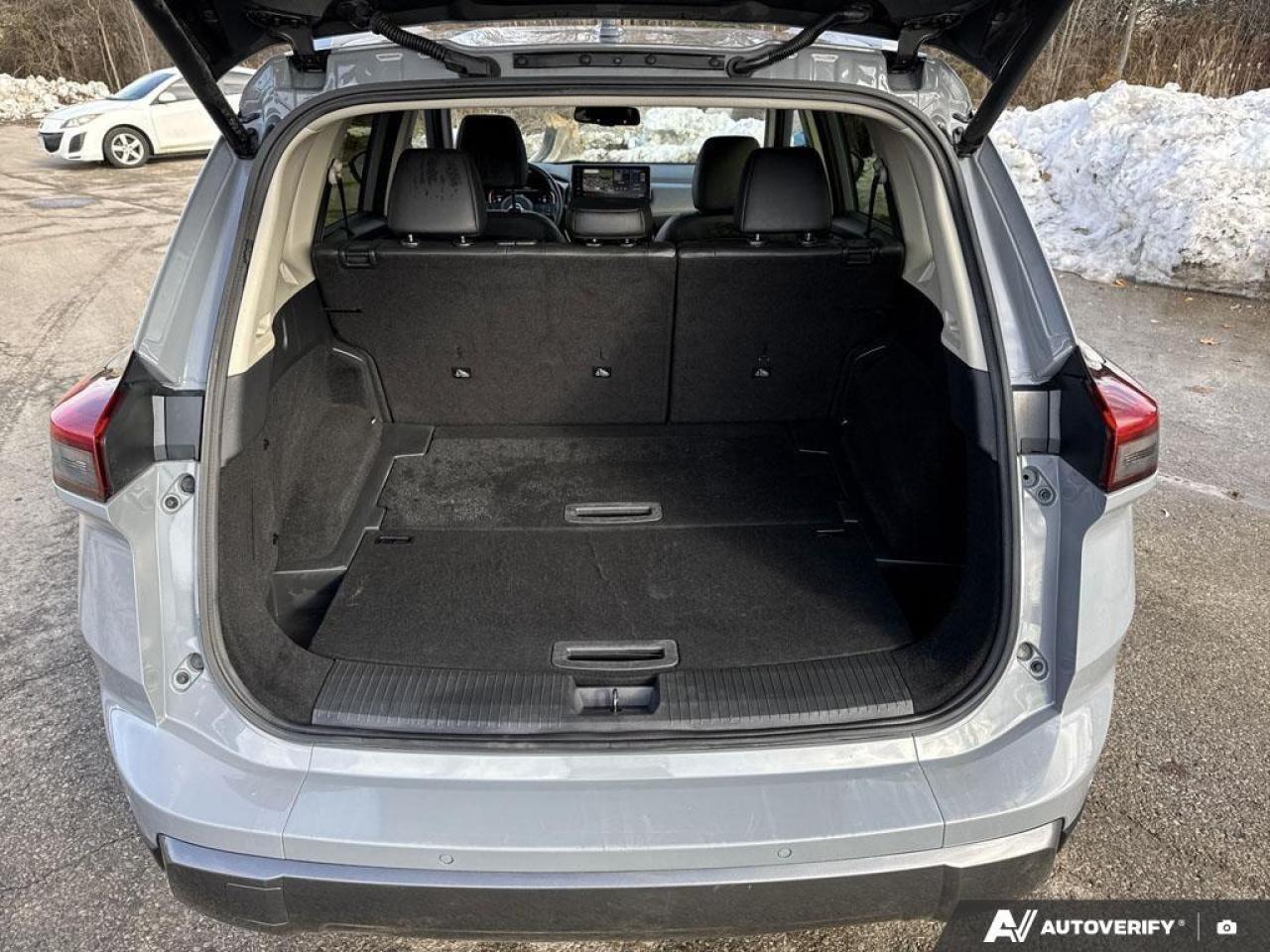 2024 Nissan Rogue SL 4dr All-Wheel Drive Sport Utility Photo