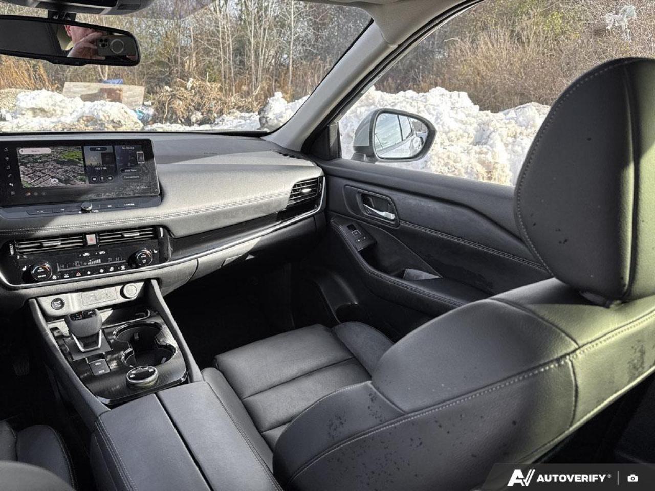 2024 Nissan Rogue SL 4dr All-Wheel Drive Sport Utility Photo