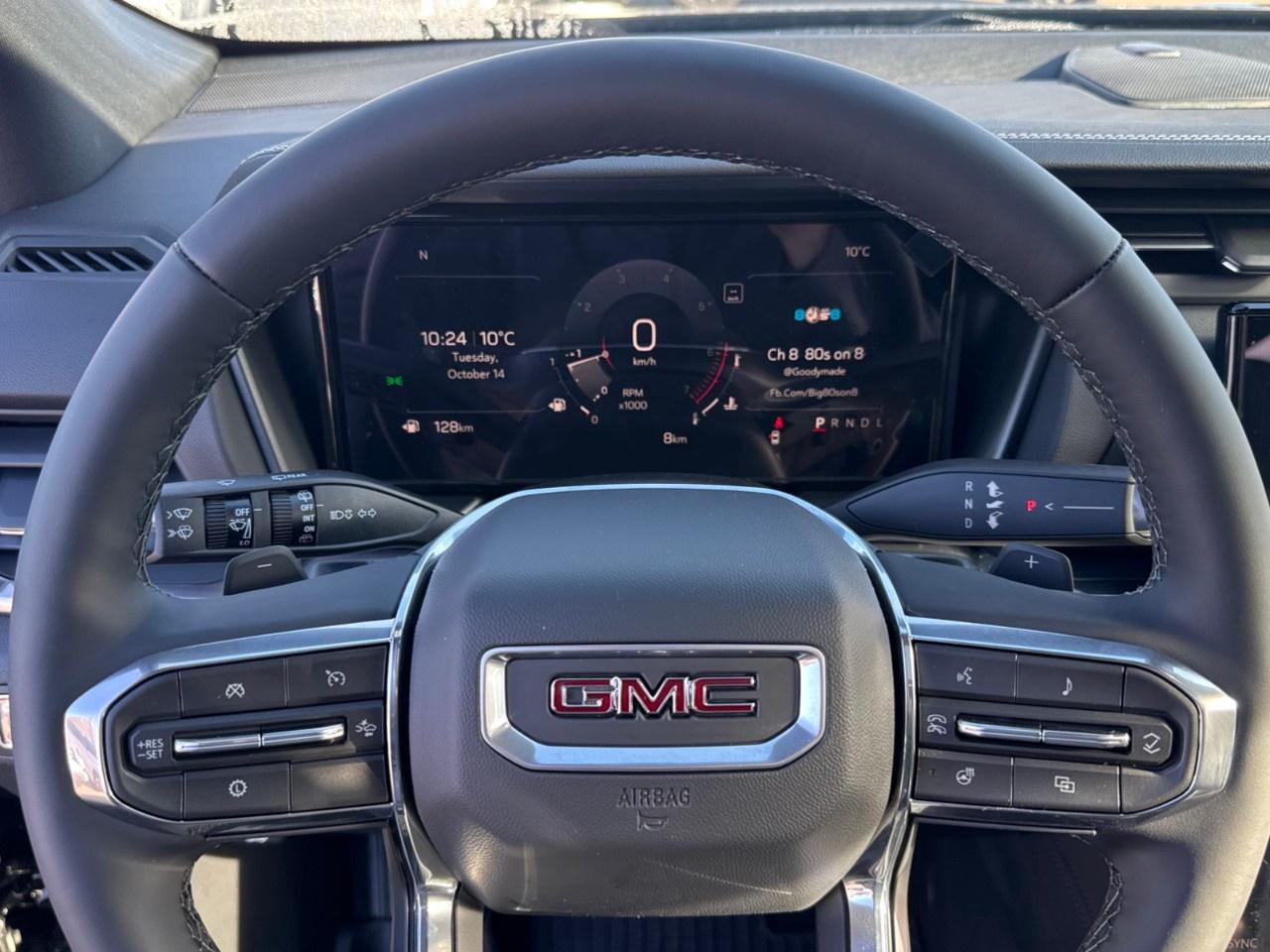 2026 GMC Terrain fwd elevation Photo