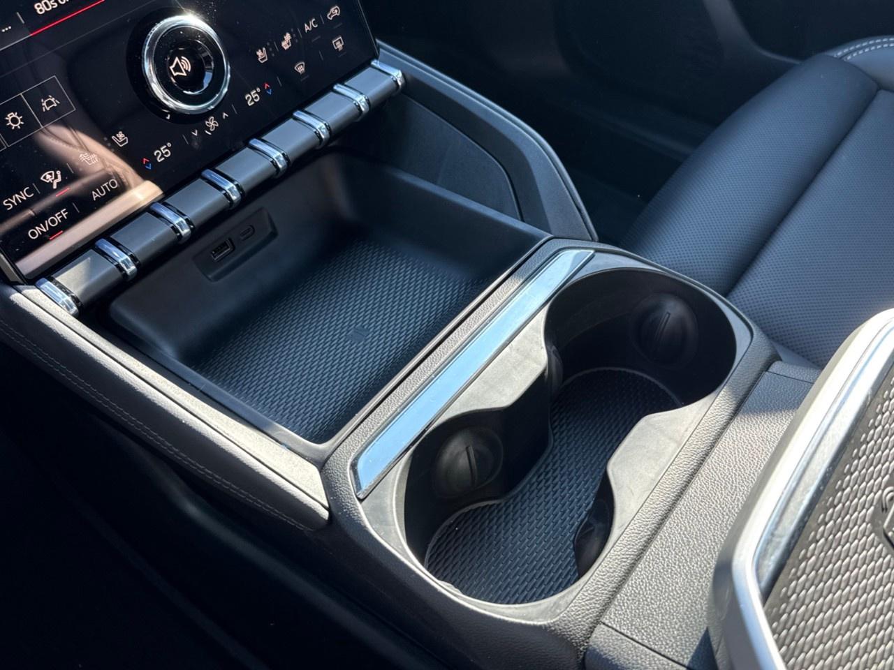 2026 GMC Terrain fwd elevation Photo