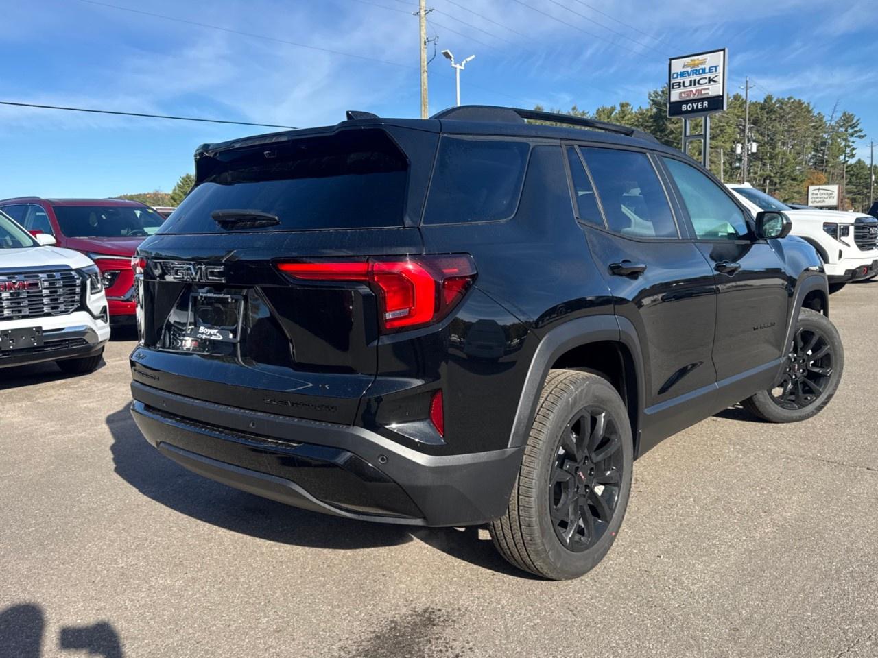 2026 GMC Terrain fwd elevation Photo