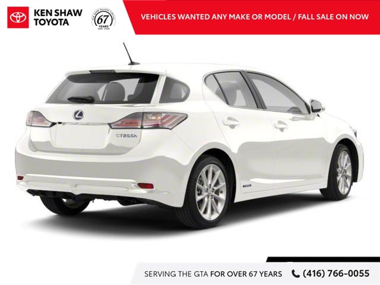 2011 Lexus CT 200h Base 4dr Front-wheel Drive Hatchback Photo