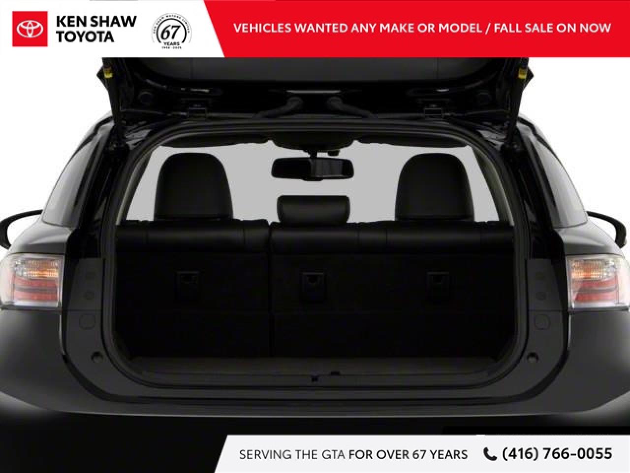 2011 Lexus CT 200h Base 4dr Front-wheel Drive Hatchback Photo