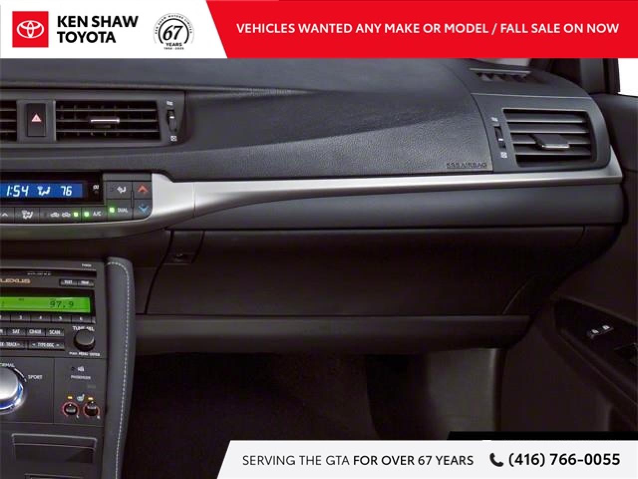 2011 Lexus CT 200h Base 4dr Front-wheel Drive Hatchback Photo