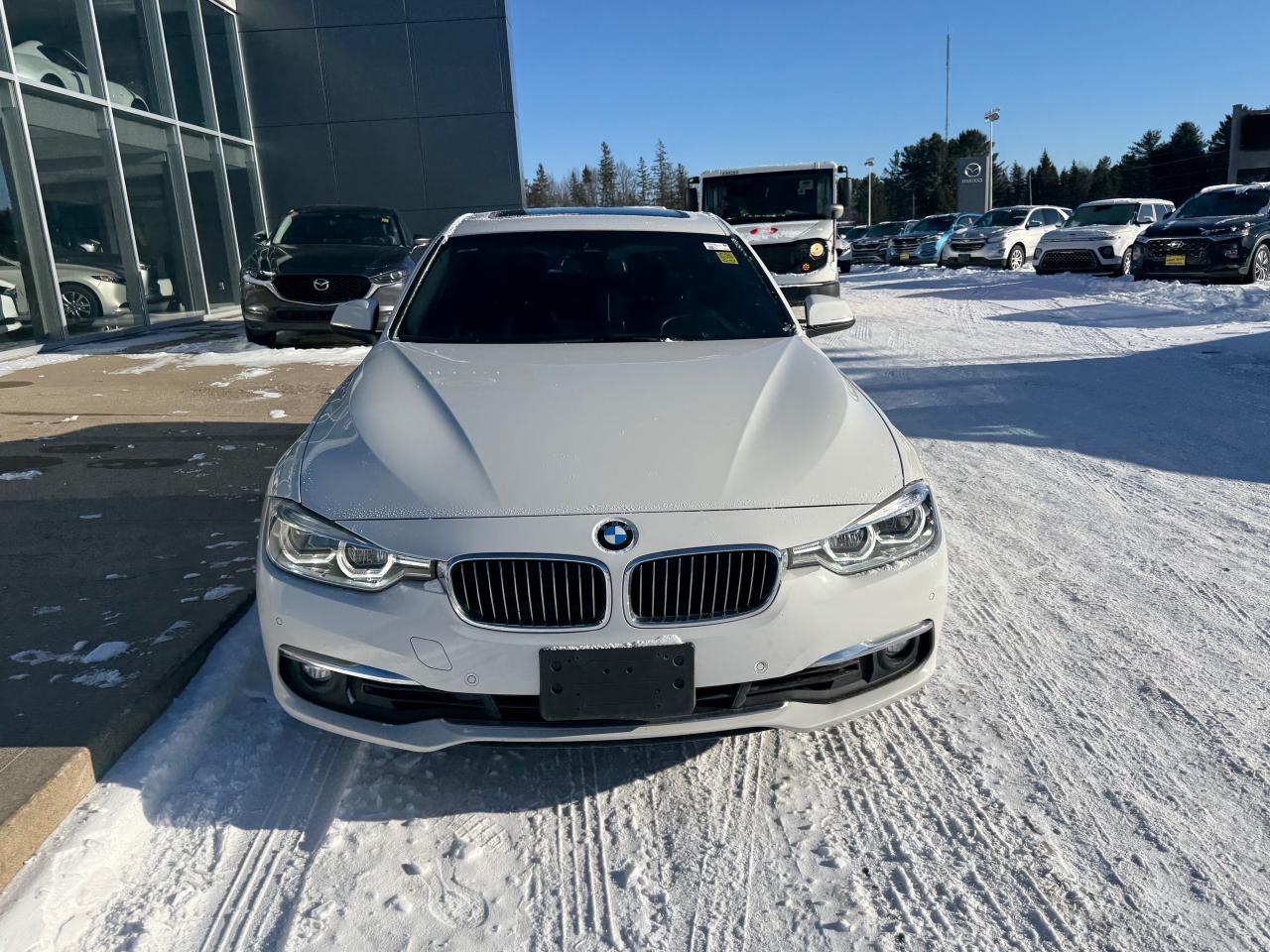 2017 BMW 330 i xDrive 4dr All-Wheel Drive Sedan Photo