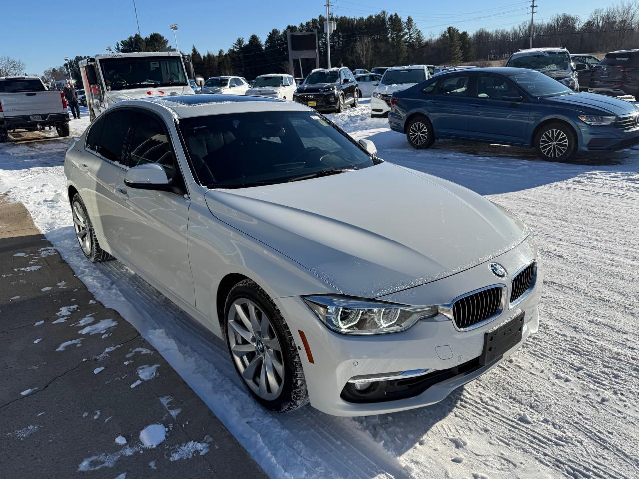2017 BMW 330 i xDrive 4dr All-Wheel Drive Sedan Photo