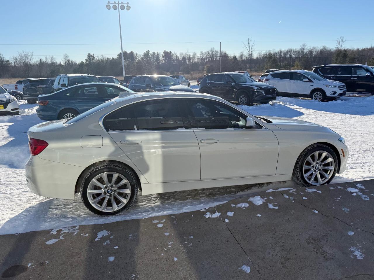 2017 BMW 330 i xDrive 4dr All-Wheel Drive Sedan Photo