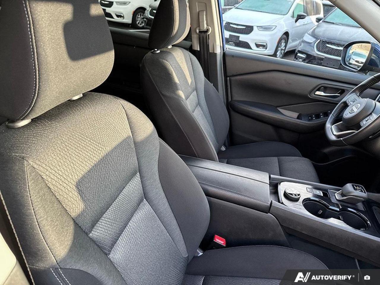 2024 Nissan Rogue SV Moonroof 4dr All-Wheel Drive Sport Utility Photo