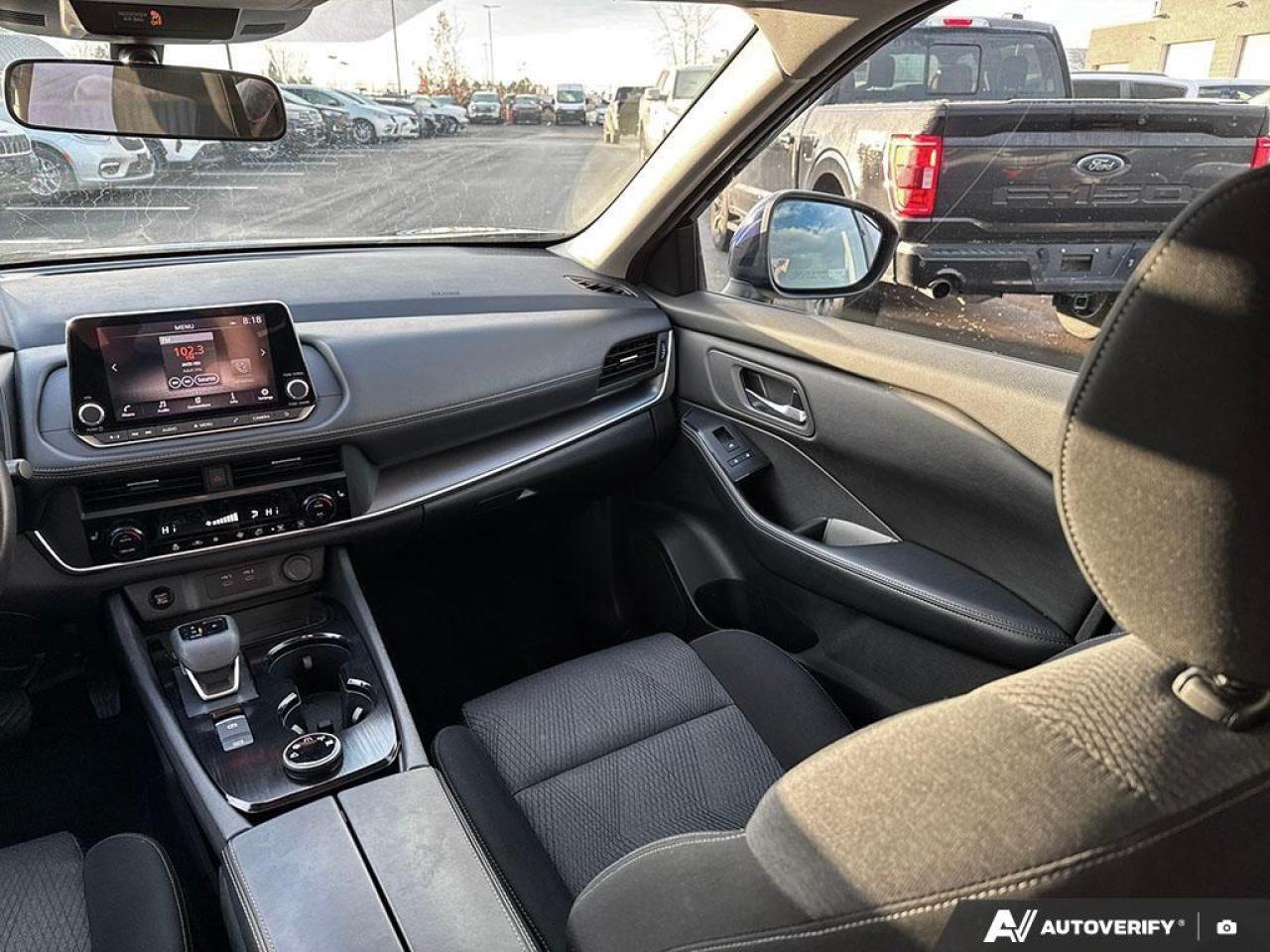 2024 Nissan Rogue SV Moonroof 4dr All-Wheel Drive Sport Utility Photo