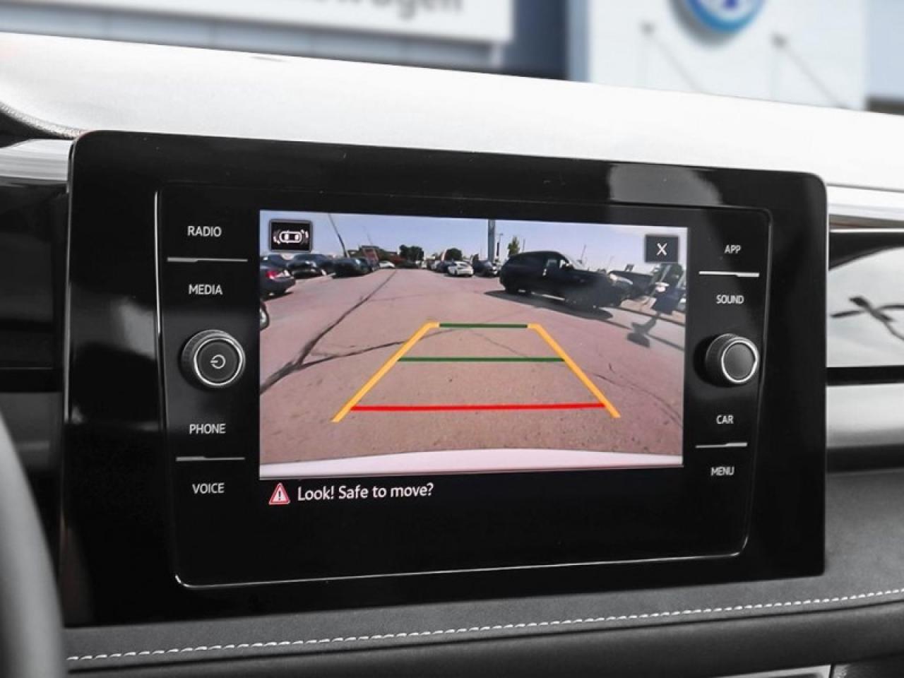 2026 Volkswagen Taos Comfortline Black Edition Photo