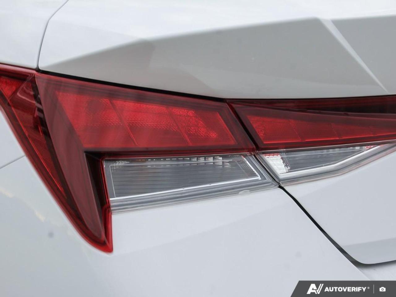 2022 Hyundai Elantra Preferred w/Sun & Tech Pkg 4dr Sedan Photo