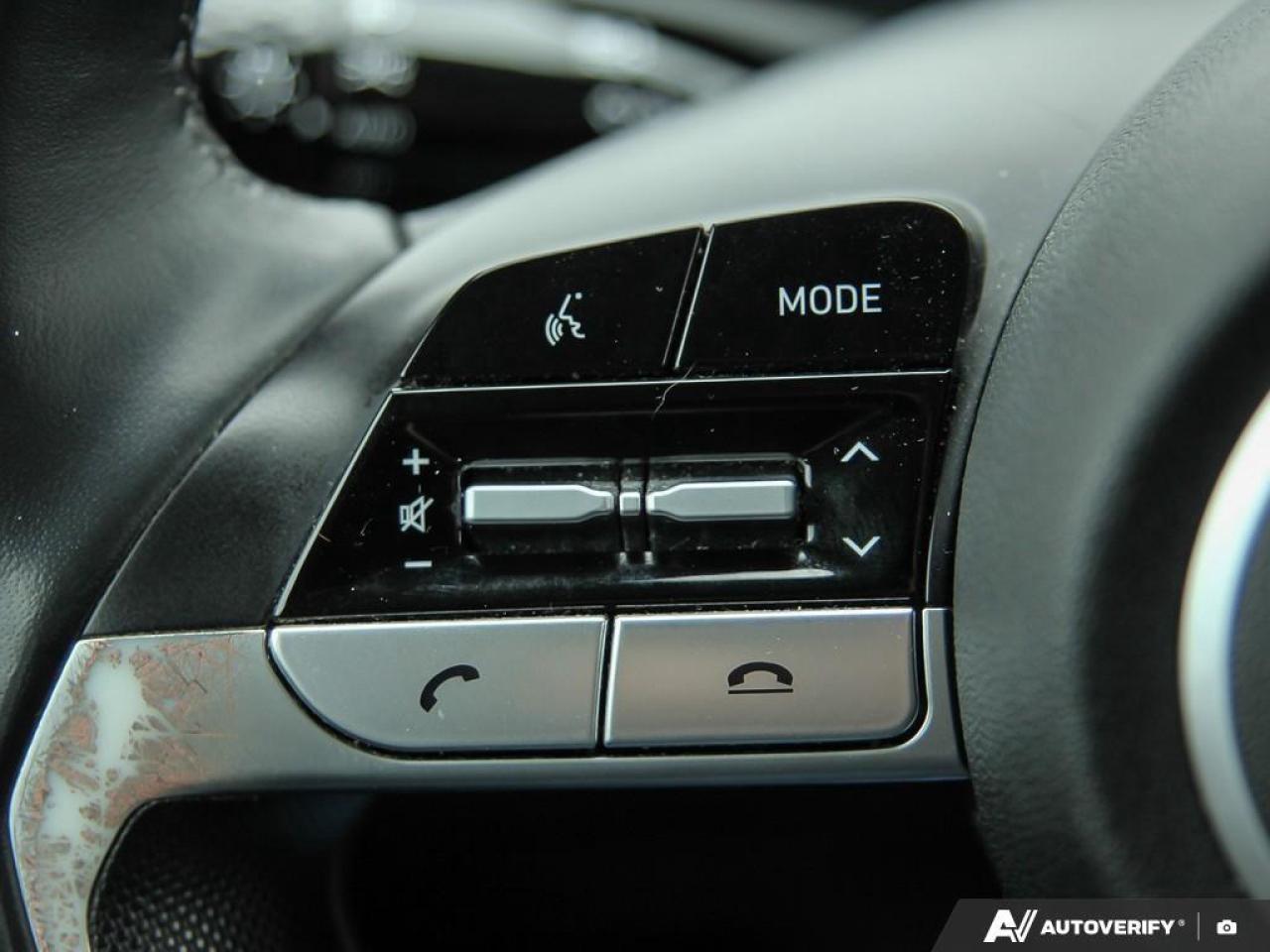 2022 Hyundai Elantra Preferred w/Sun & Tech Pkg 4dr Sedan Photo