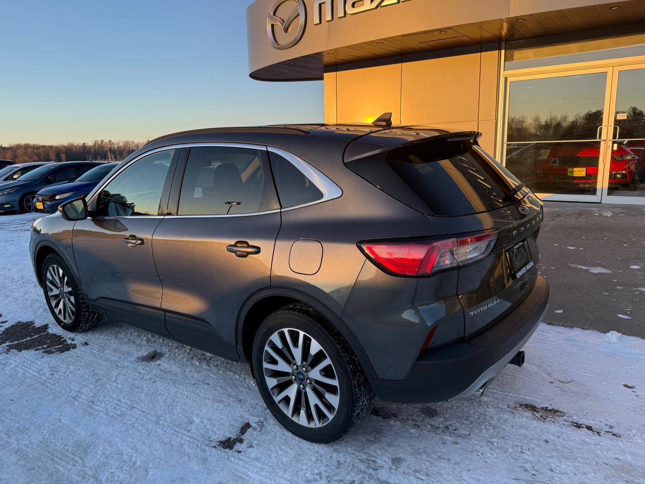 2020 Ford Escape Titanium Hybrid 4dr All-Wheel Drive Photo