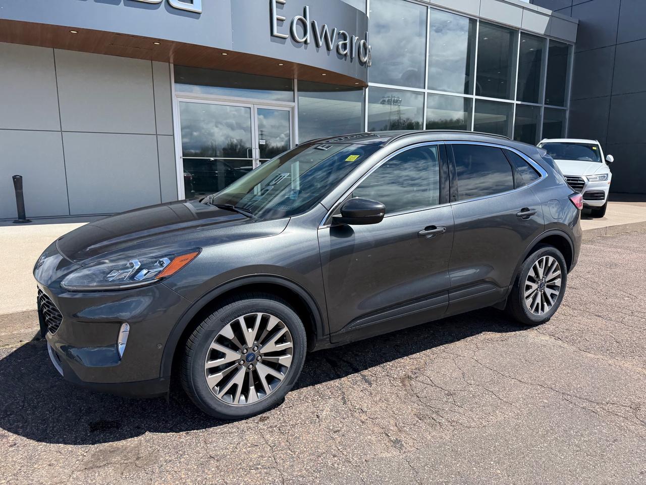 2020 Ford Escape Titanium Hybrid 4dr All-Wheel Drive Photo