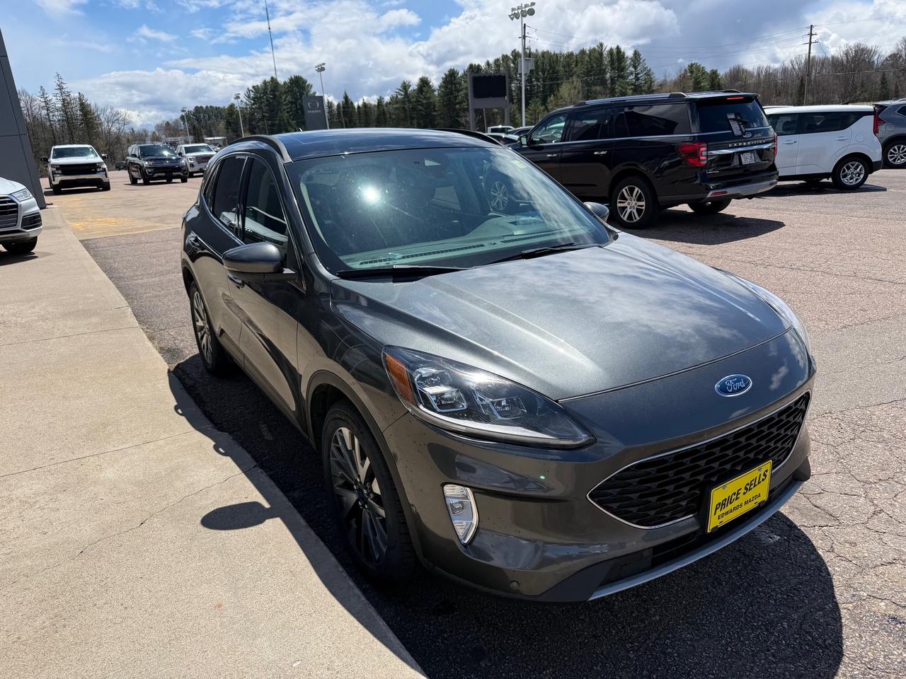 2020 Ford Escape Titanium Hybrid 4dr All-Wheel Drive Photo