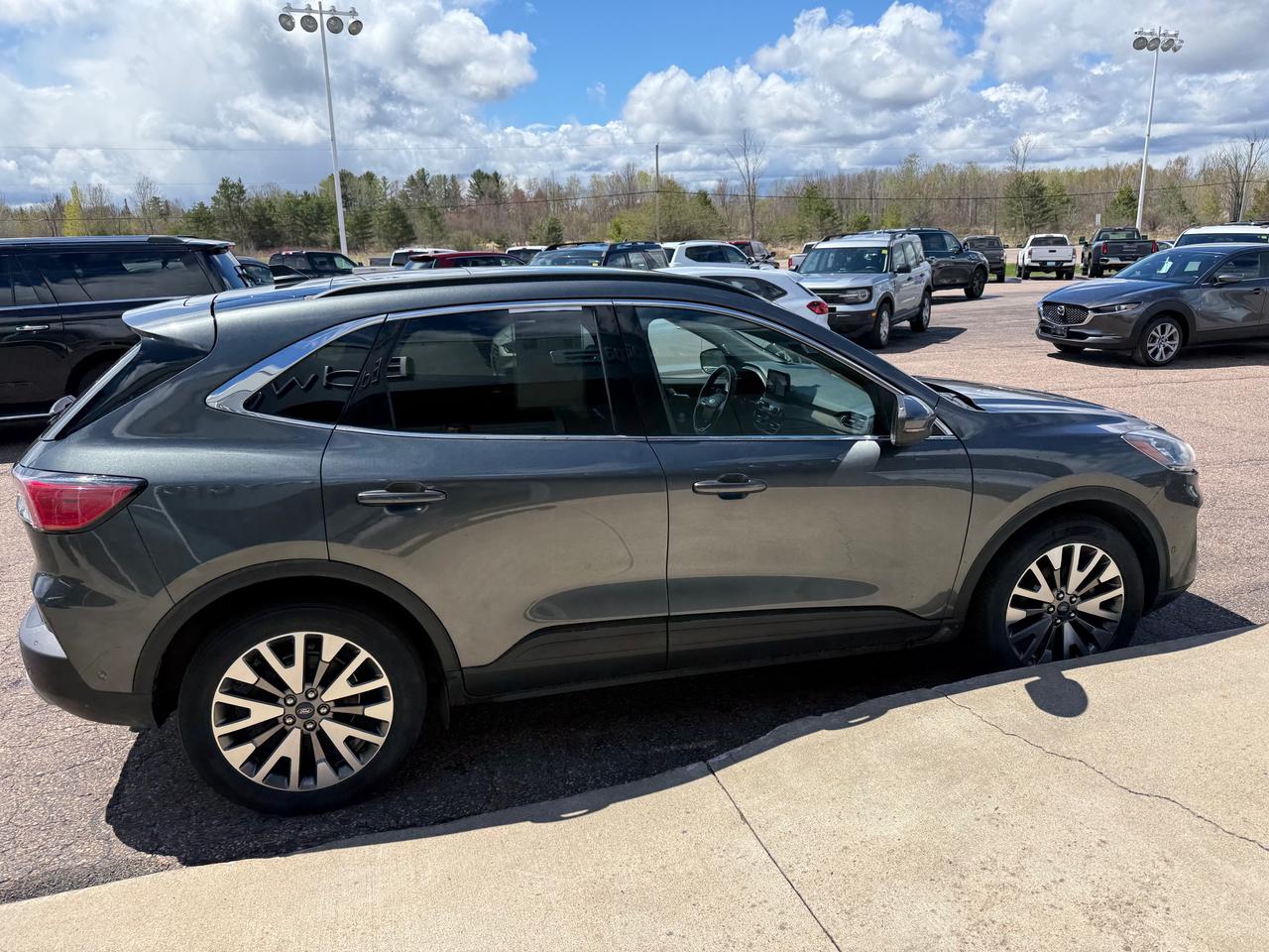 2020 Ford Escape Titanium Hybrid 4dr All-Wheel Drive Photo