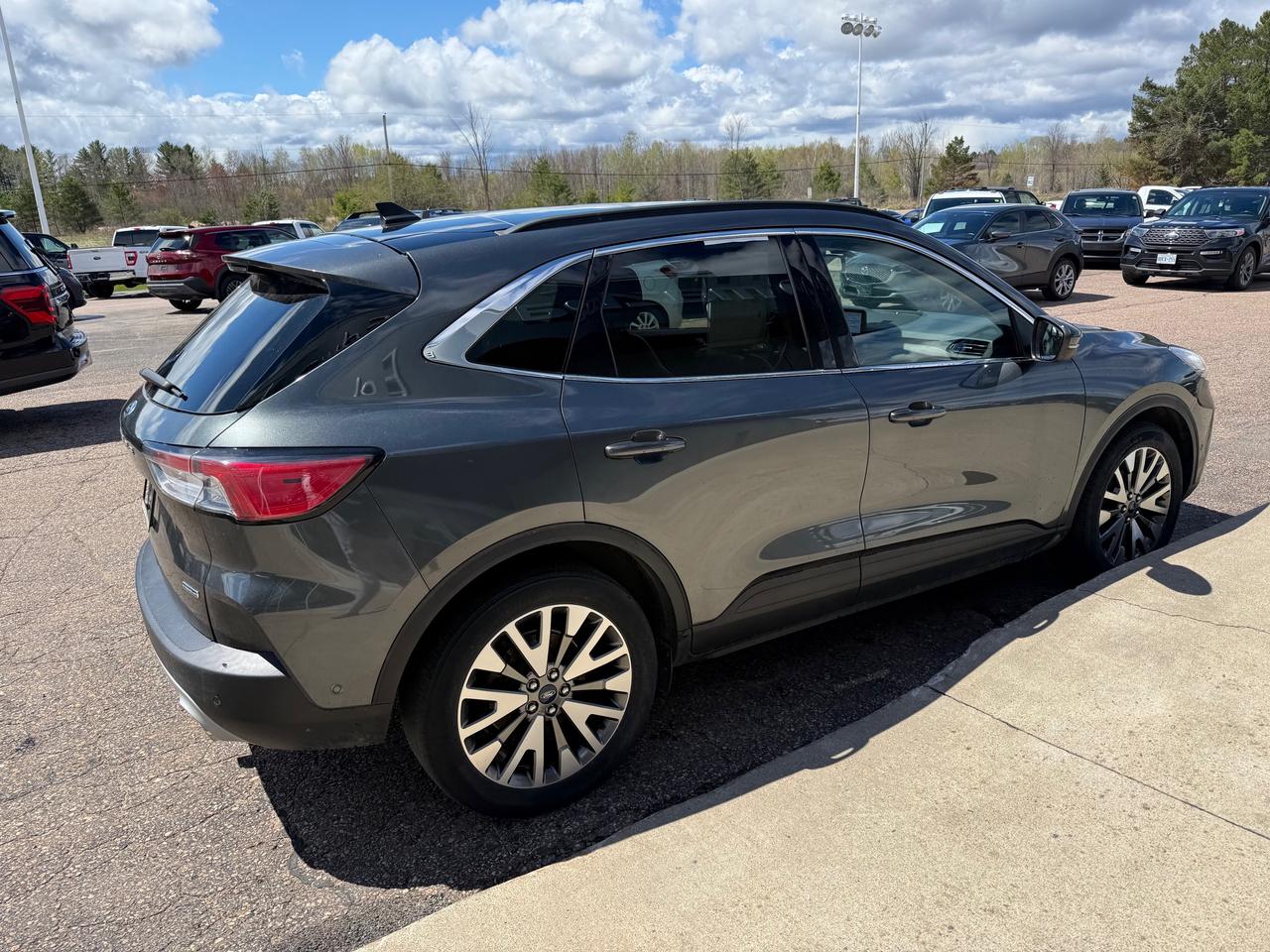 2020 Ford Escape Titanium Hybrid 4dr All-Wheel Drive Photo