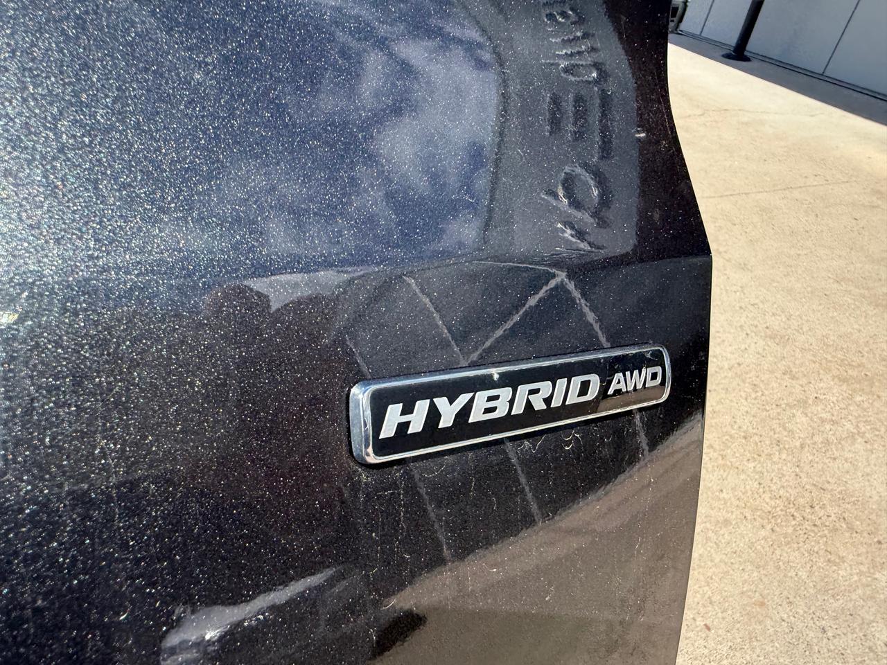 2020 Ford Escape Titanium Hybrid 4dr All-Wheel Drive Photo