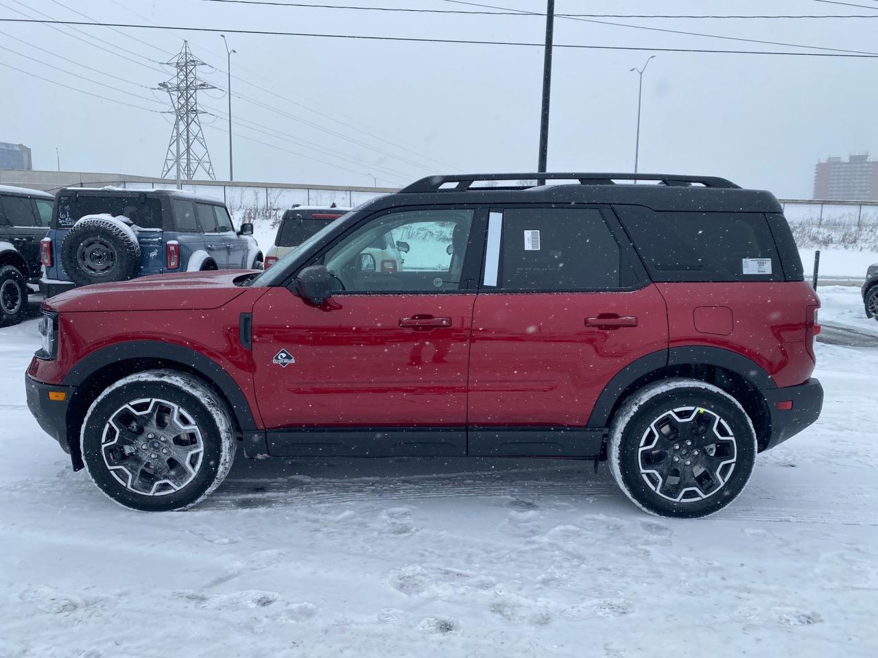 2025 Ford Bronco Sport Outer Banks 4dr 4x4 Photo