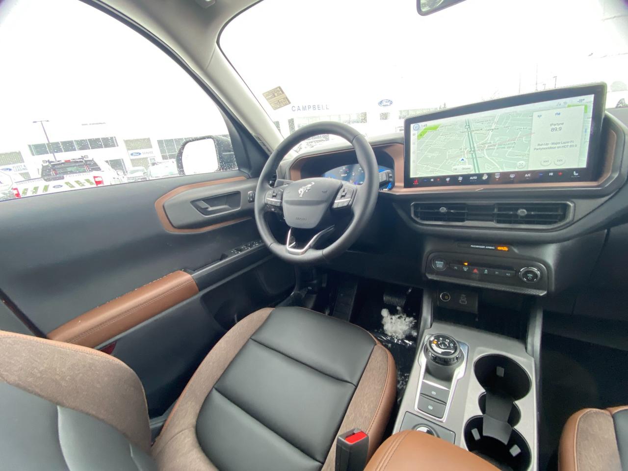 2025 Ford Bronco Sport Outer Banks 4dr 4x4 Photo