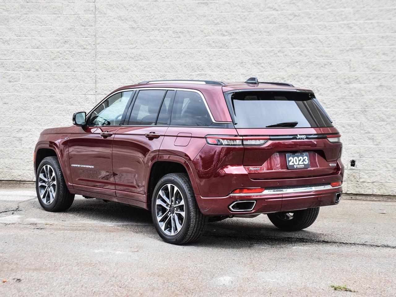 2023 Jeep Grand Cherokee 4xe Overland 4dr 4x4 Photo