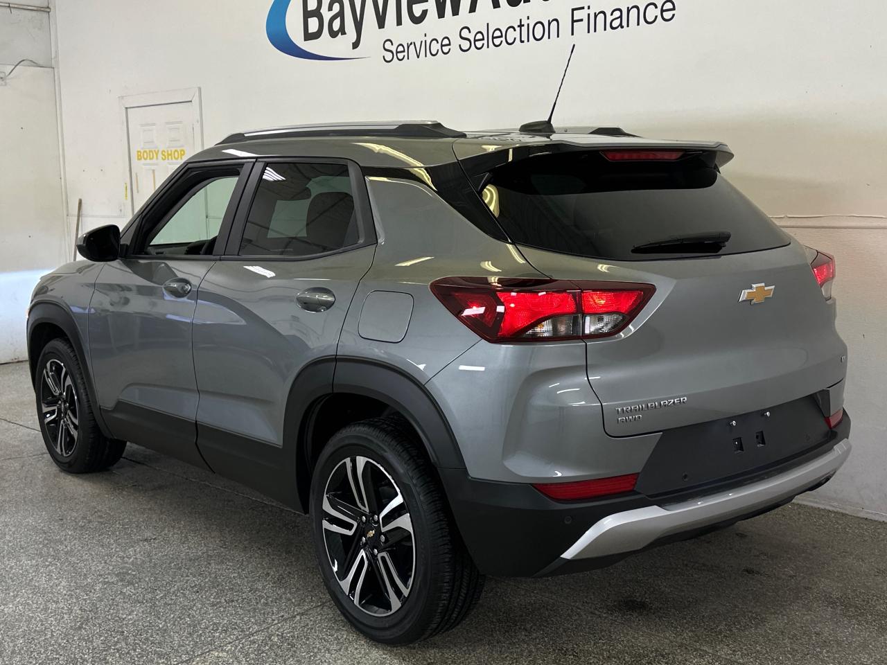 2024 Chevrolet TrailBlazer LT 4dr All-Wheel Drive Photo