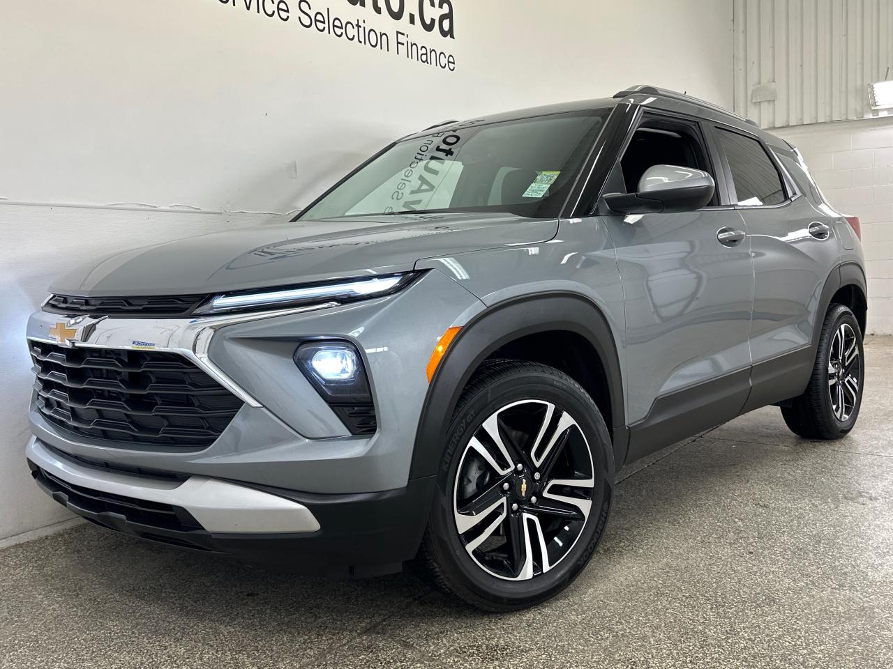 2024 Chevrolet TrailBlazer LT 4dr All-Wheel Drive Photo2