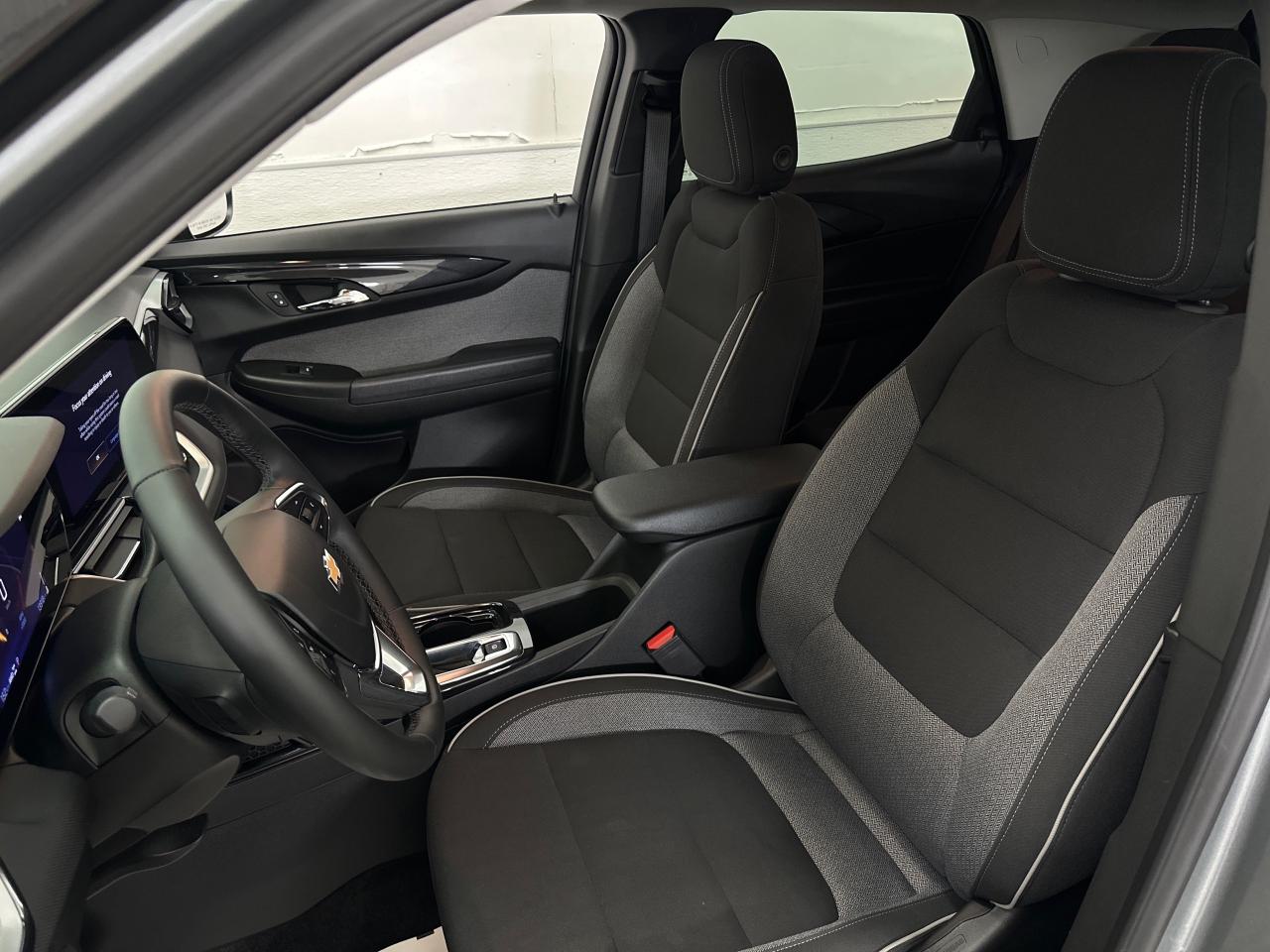 2024 Chevrolet TrailBlazer LT 4dr All-Wheel Drive Photo