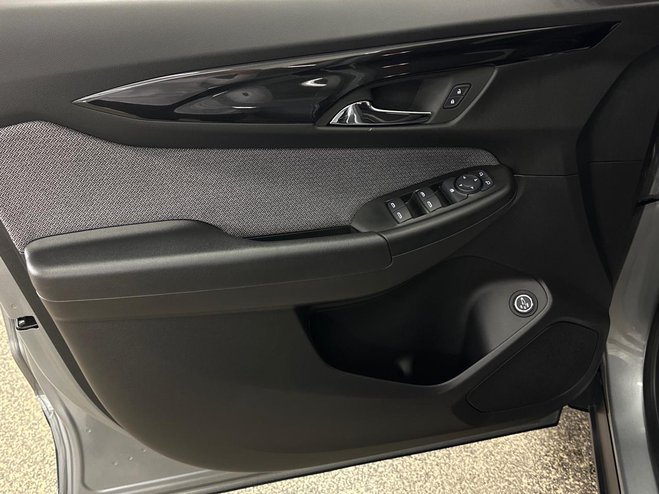 2024 Chevrolet TrailBlazer LT 4dr All-Wheel Drive Photo