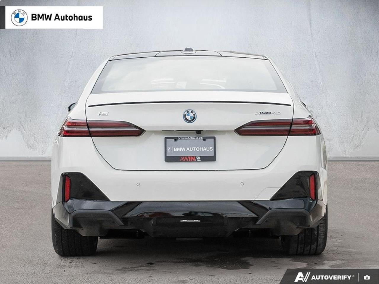 2025 BMW i5 xDrive40 Sedan Photo