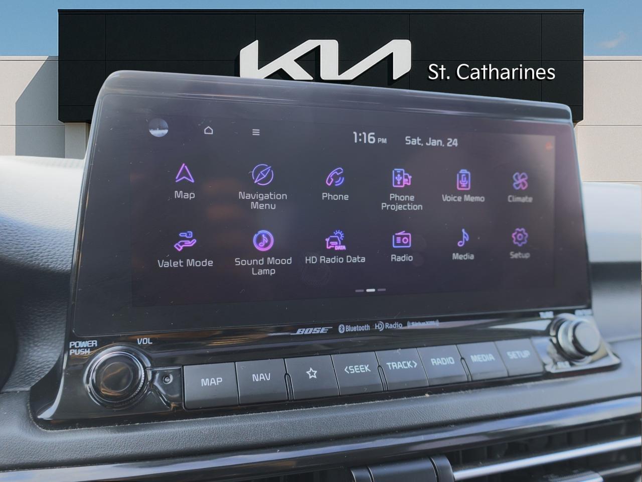 2023 Kia Seltos SX AWD   HUD   Burgundy Leather   Cooled Seat Photo